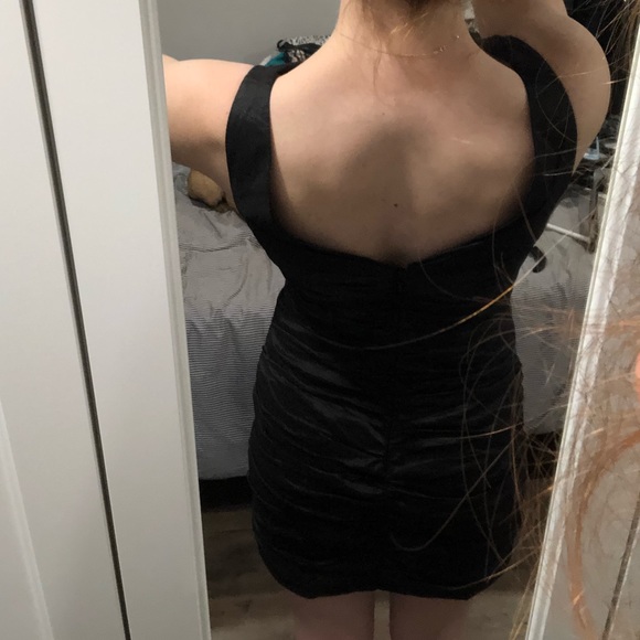 Cocktail dress! - Picture 2 of 5